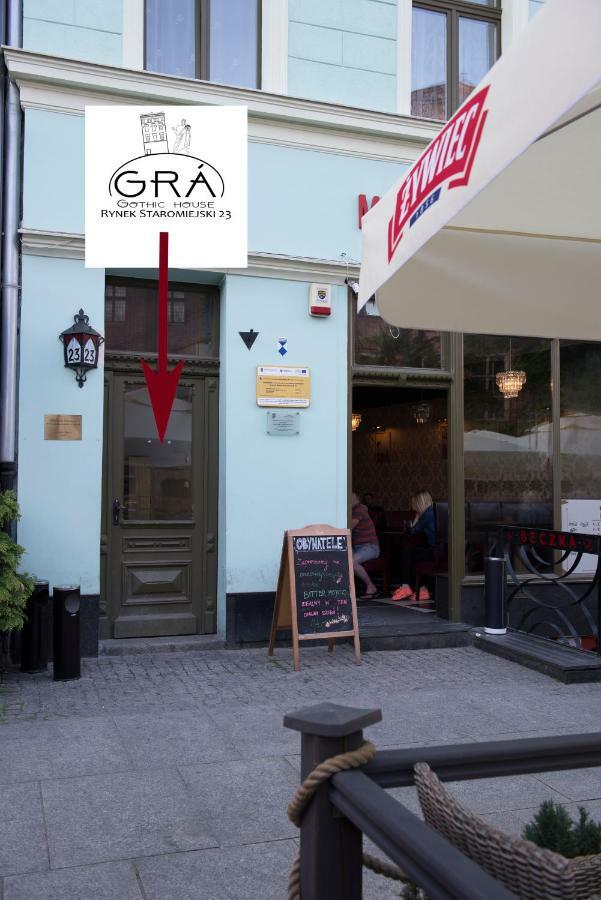Apartament Gra - Gothic House Thorn Exterior foto